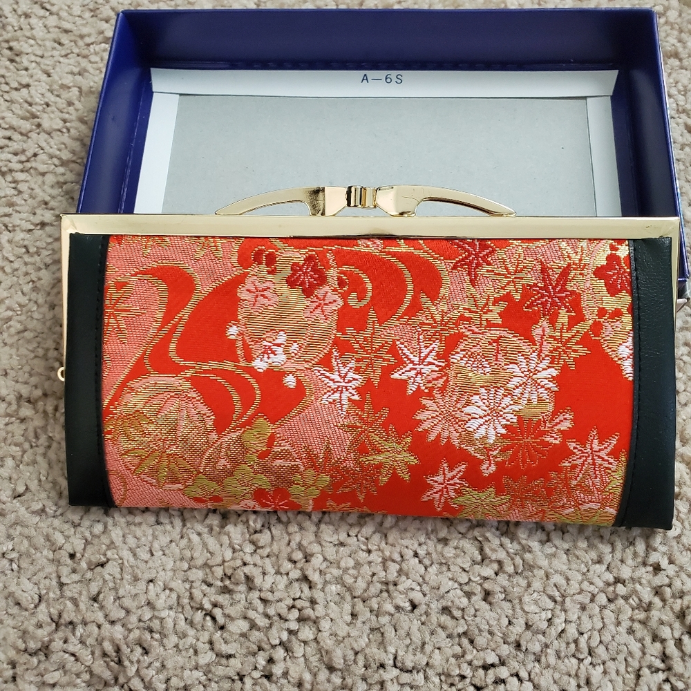 Small Clutch
